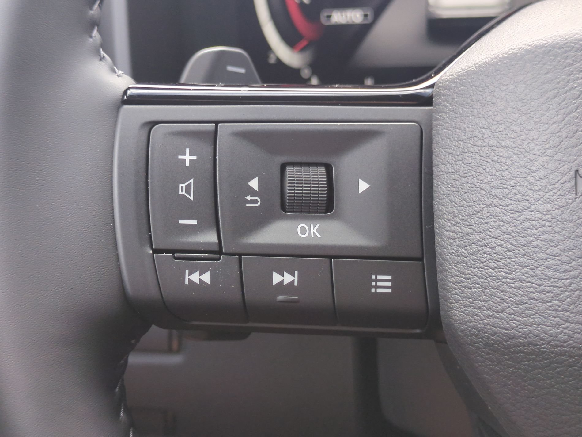 New 2026 Nissan Rogue Platinum w/ Platinum Premium Package AWD/4WD image 26