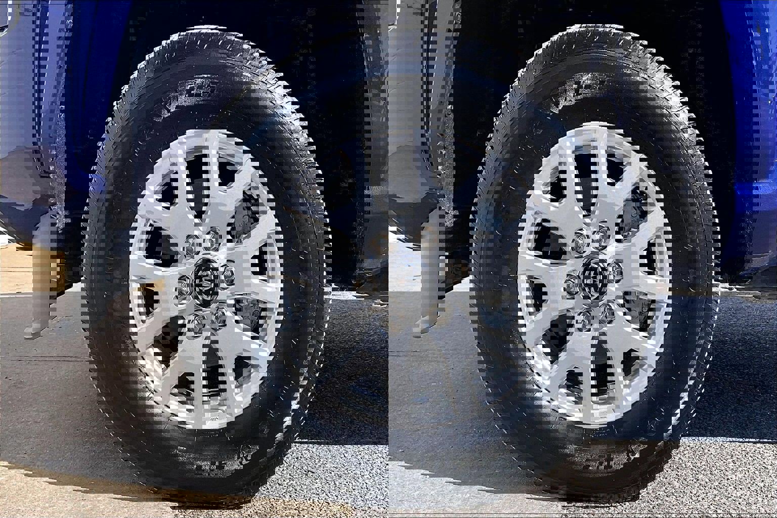 Used 2024 Toyota Tacoma SR5 image 11