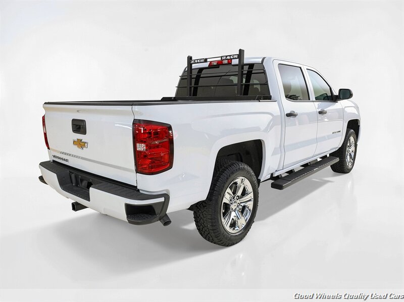 Used 2018 Chevrolet Silverado 1500 Custom w/ Custom Value Package AWD/4WD image 5