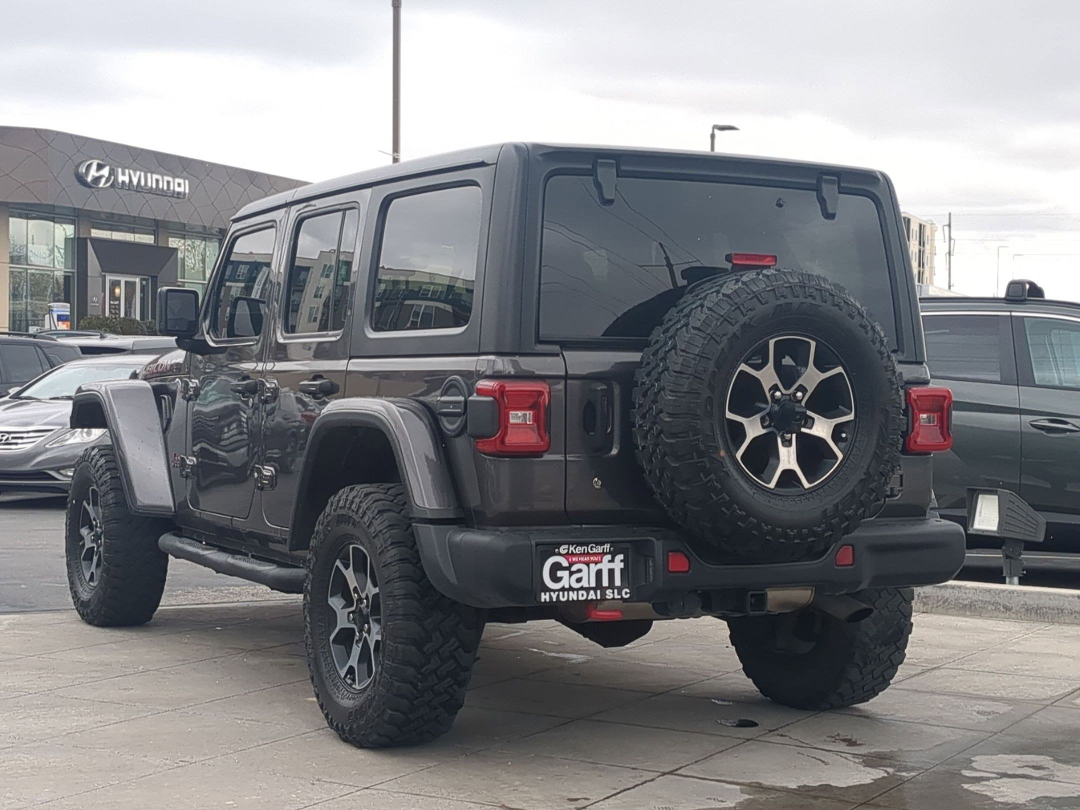 Used 2019 Jeep Wrangler Unlimited Rubicon AWD/4WD image 6