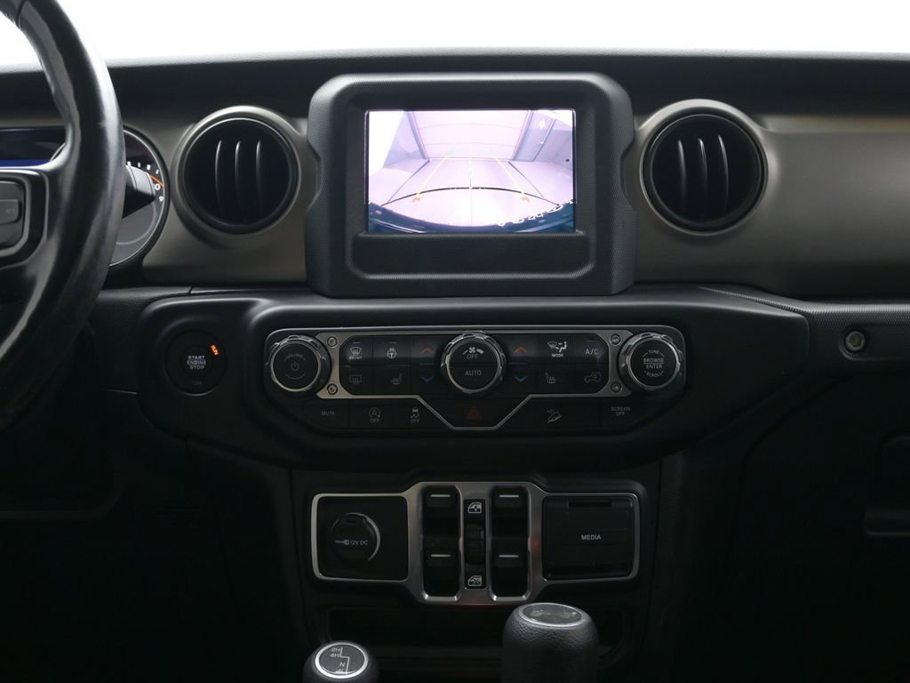 Used 2020 Jeep Wrangler Unlimited Sport image 19