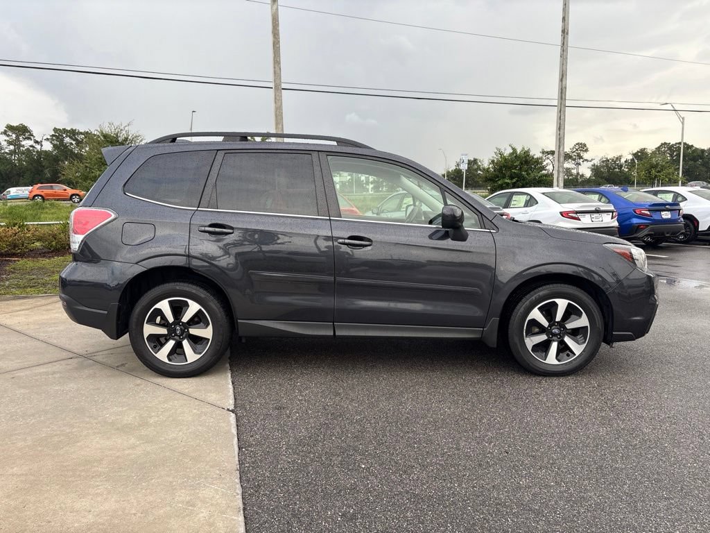 Used 2018 Subaru Forester 2.5i Limited AWD/4WD image 4
