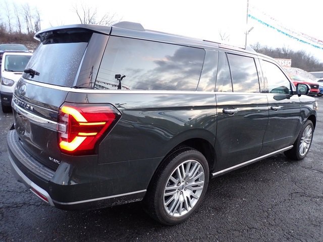 Used 2023 Ford Expedition Max Limited image 9