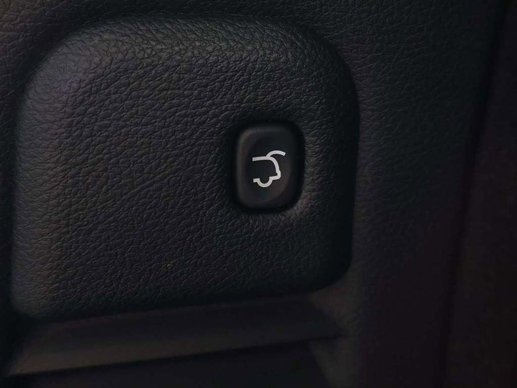 Used 2025 Dodge Durango GT AWD/4WD image 24