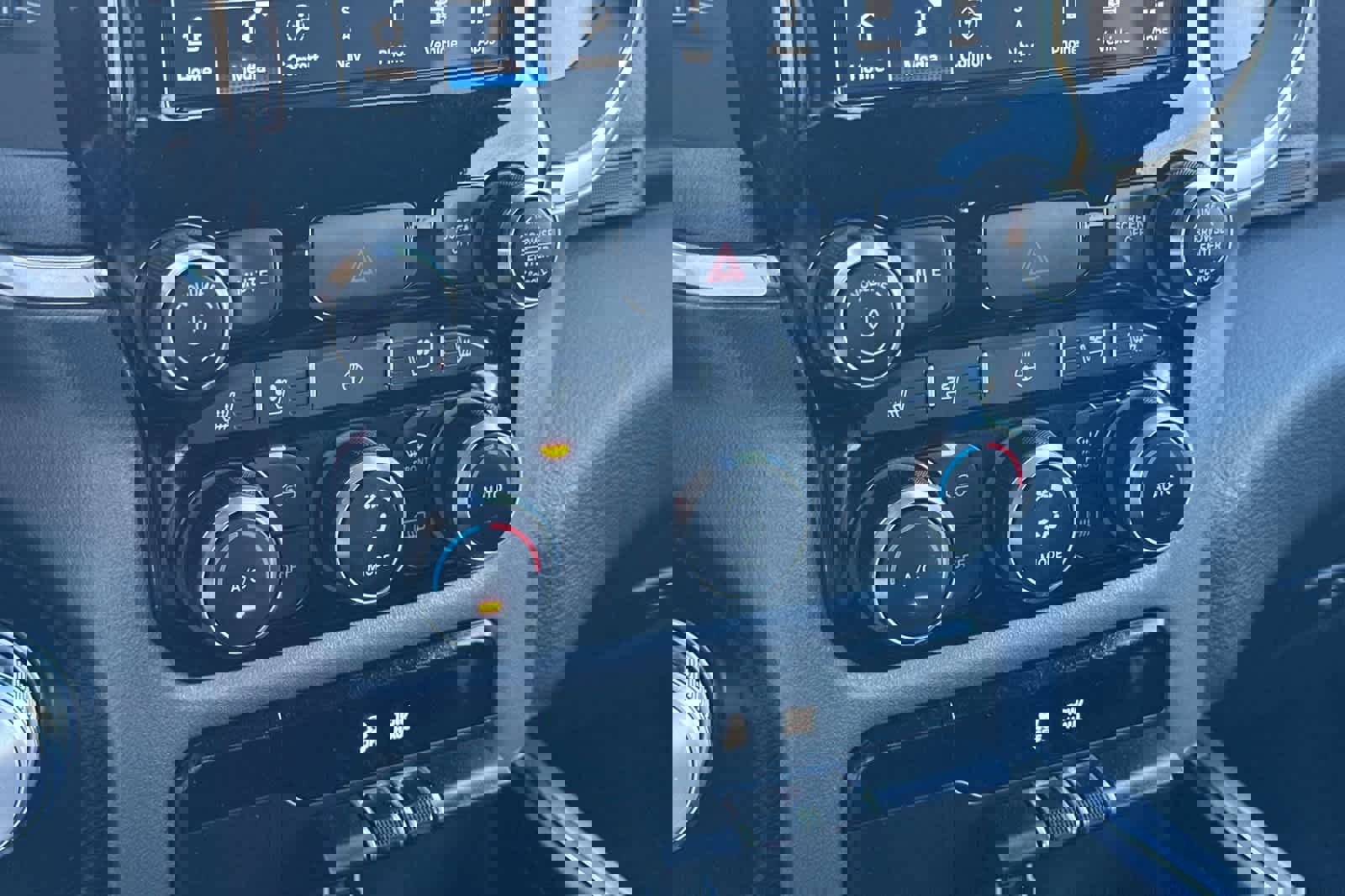 Used 2024 RAM 1500 Laramie image 18