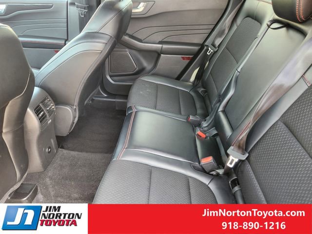 Used 2025 Ford Escape ST-Line image 29