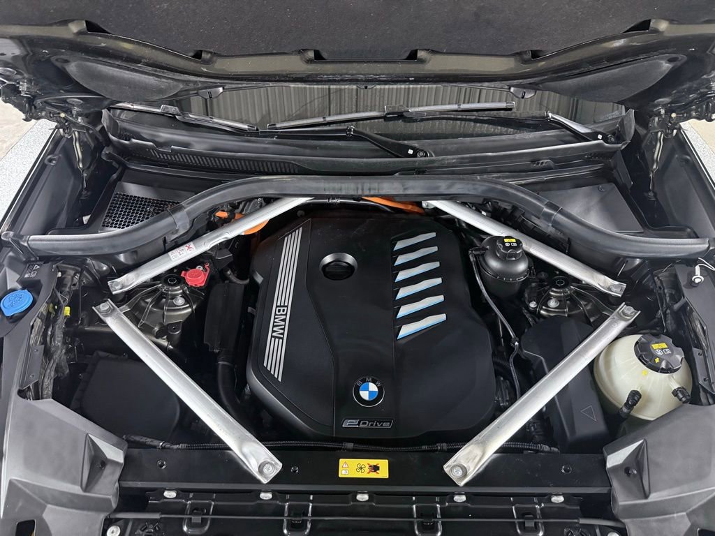Used 2022 BMW X5 xDrive45e w/ M Sport Package image 38