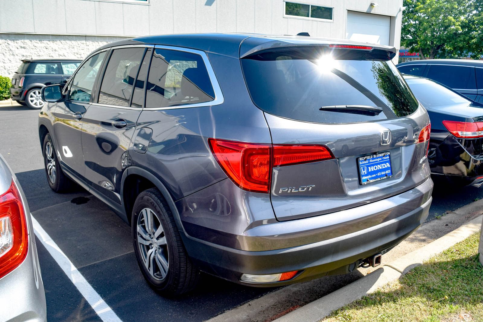 Used 2017 Honda Pilot EX-L image 18