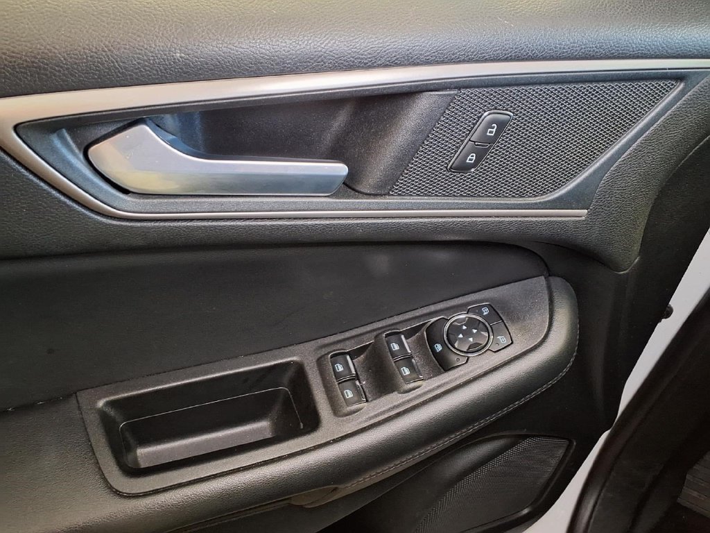 Certified 2024 Ford Edge SEL AWD/4WD image 18