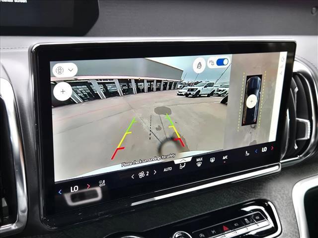 New 2026 Ford Expedition Tremor image 13