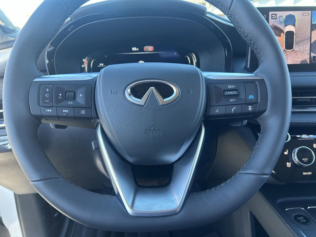 New 2026 INFINITI QX60 Luxe w/ Cargo Package image 25