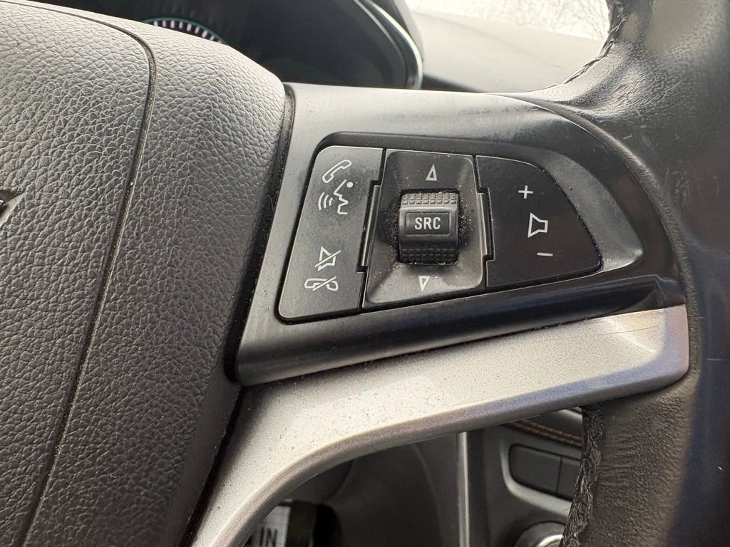 Used 2019 Chevrolet Trax LT w/ LT Convenience Package image 21