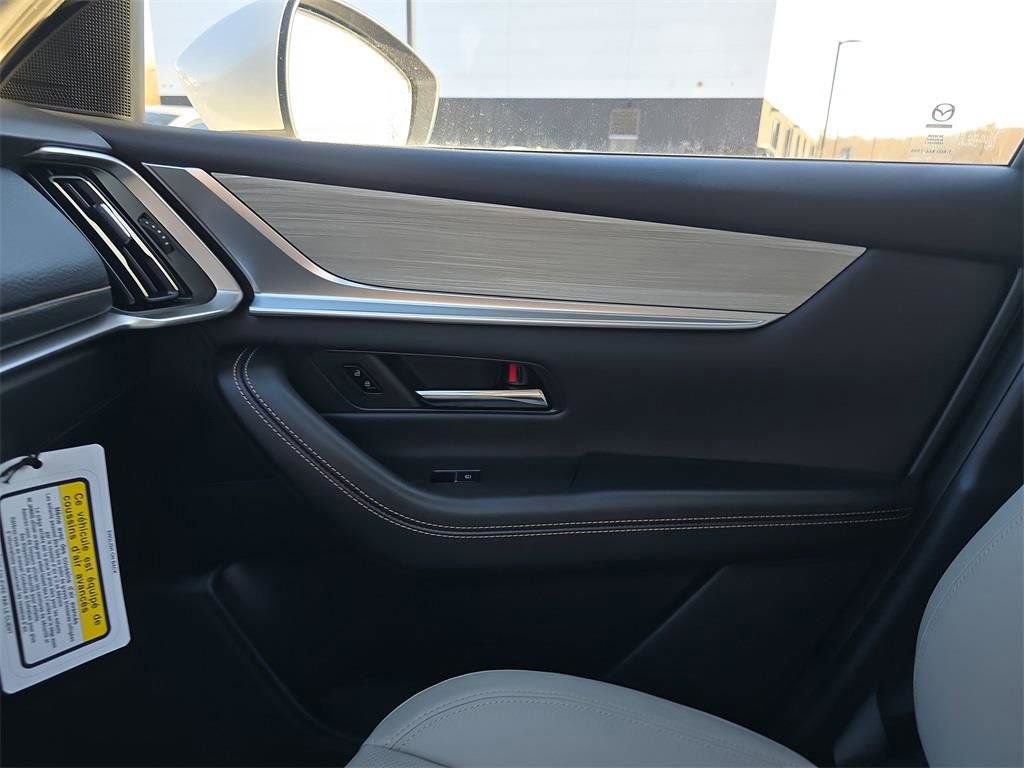 New 2026 MAZDA CX-90 Plug-In Hybrid w/ Preferred image 24