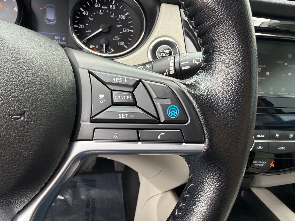 Certified 2022 Nissan Rogue Sport SL image 31