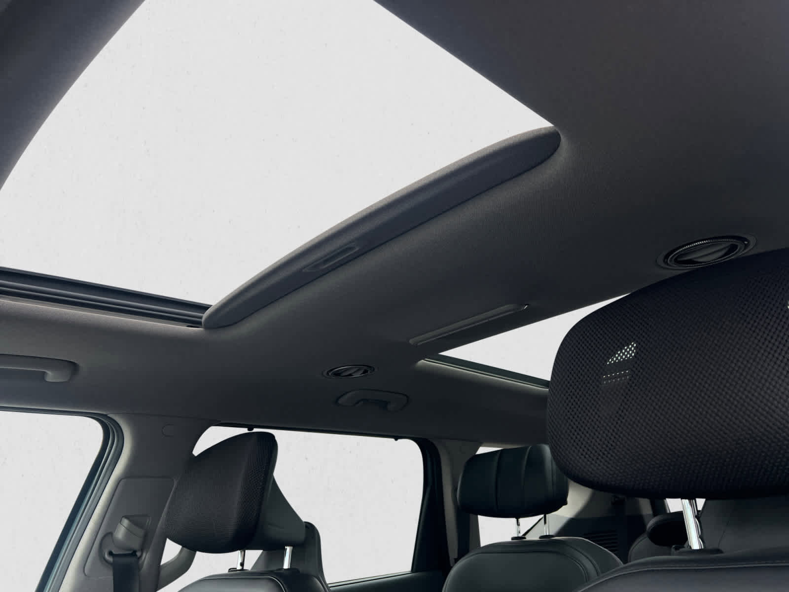 Certified 2024 Kia EV9 Land image 19