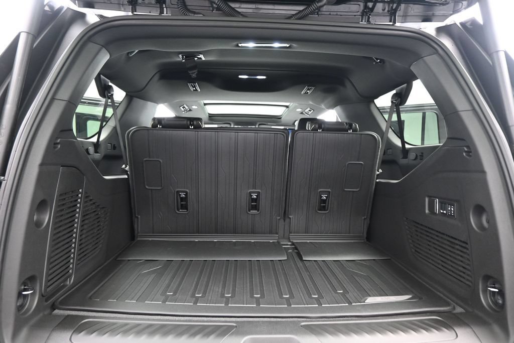 New 2027 GMC Yukon XL Elevation AWD/4WD image 24
