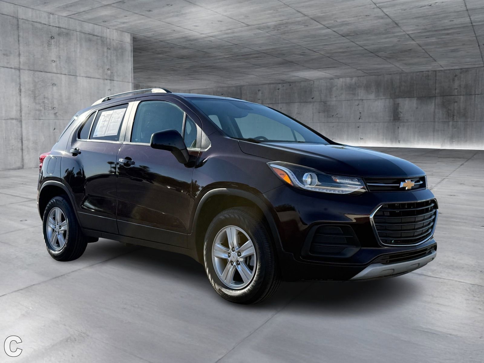 Certified 2022 Chevrolet Trax LT w/ LT Convenience Package AWD/4WD image 7