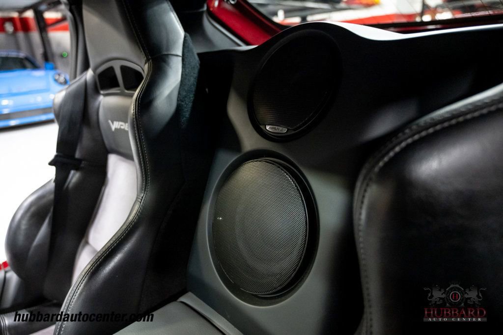 Used 2008 Dodge Viper SRT-10 w/ Protection Group image 25