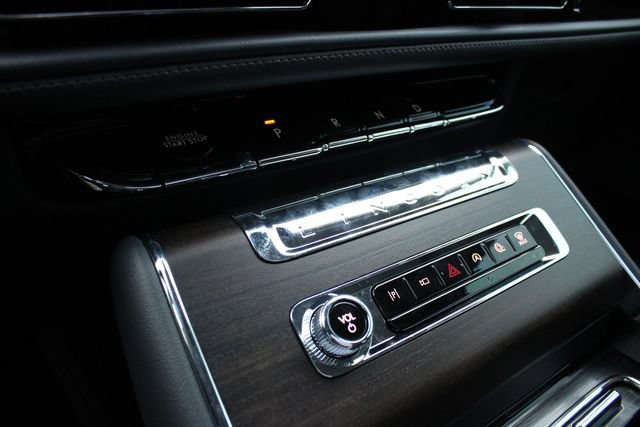 New 2026 Lincoln Aviator Reserve AWD/4WD image 17