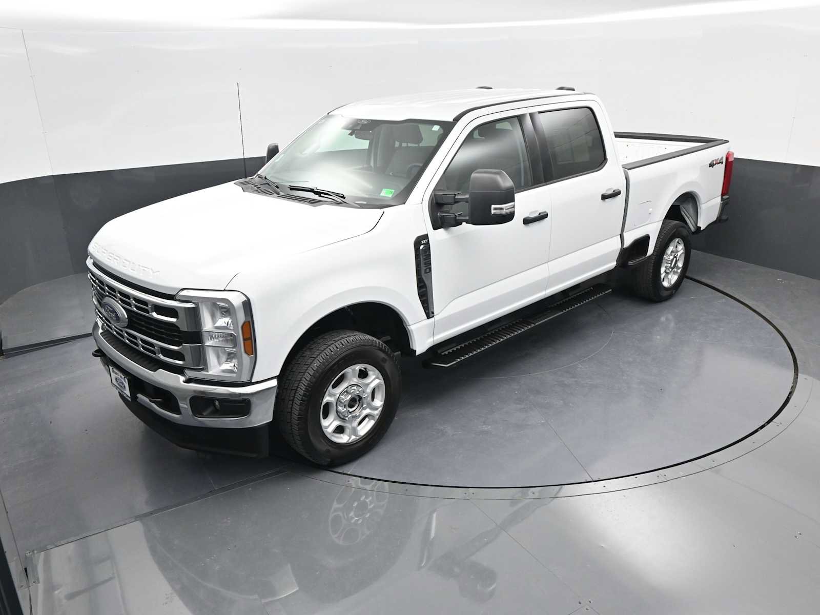 Used 2025 Ford F250 XLT image 53