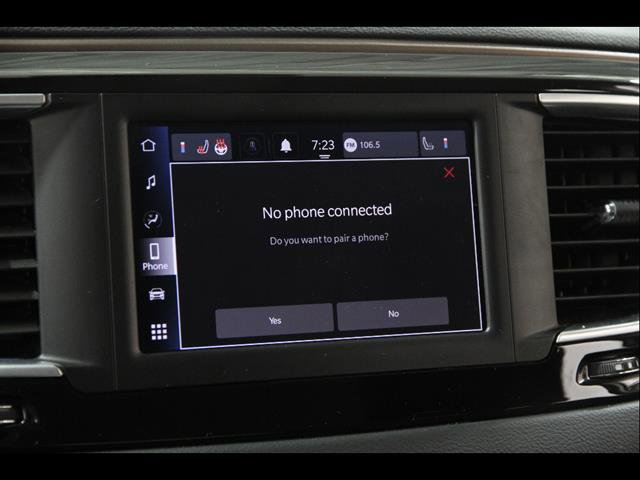 Used 2024 Chrysler Voyager LX image 12