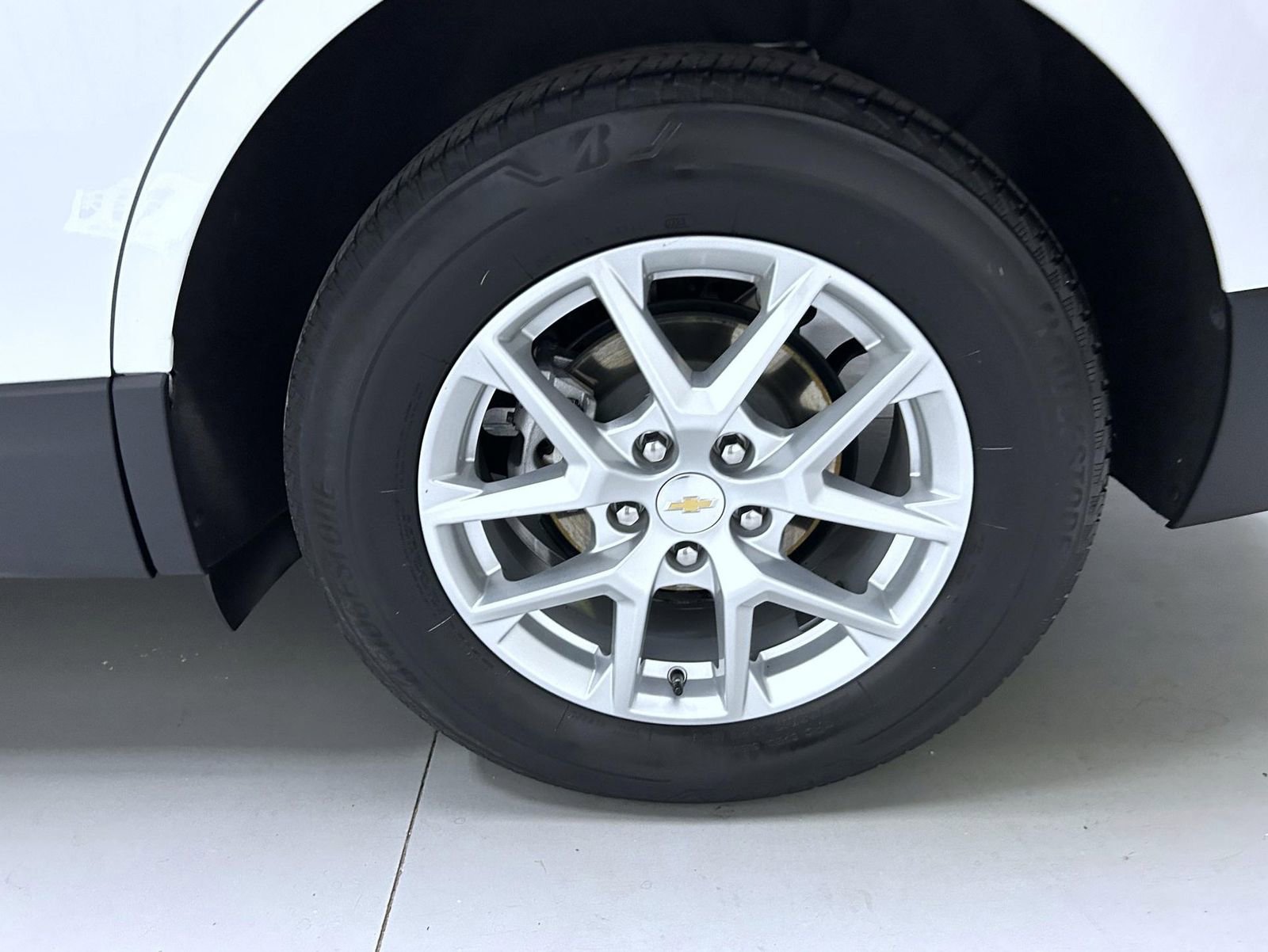 Used 2023 Chevrolet Equinox LT image 23