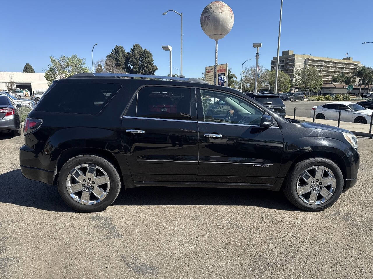 Used 2016 GMC Acadia Denali image 12