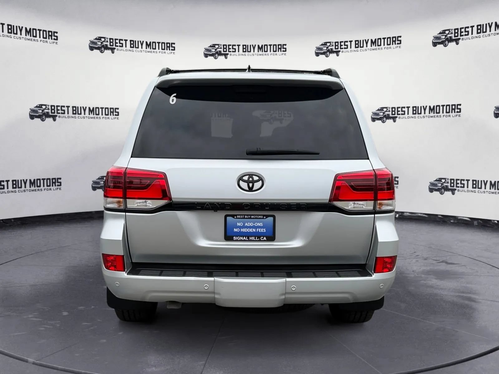 Used 2017 Toyota Land Cruiser AWD/4WD image 7