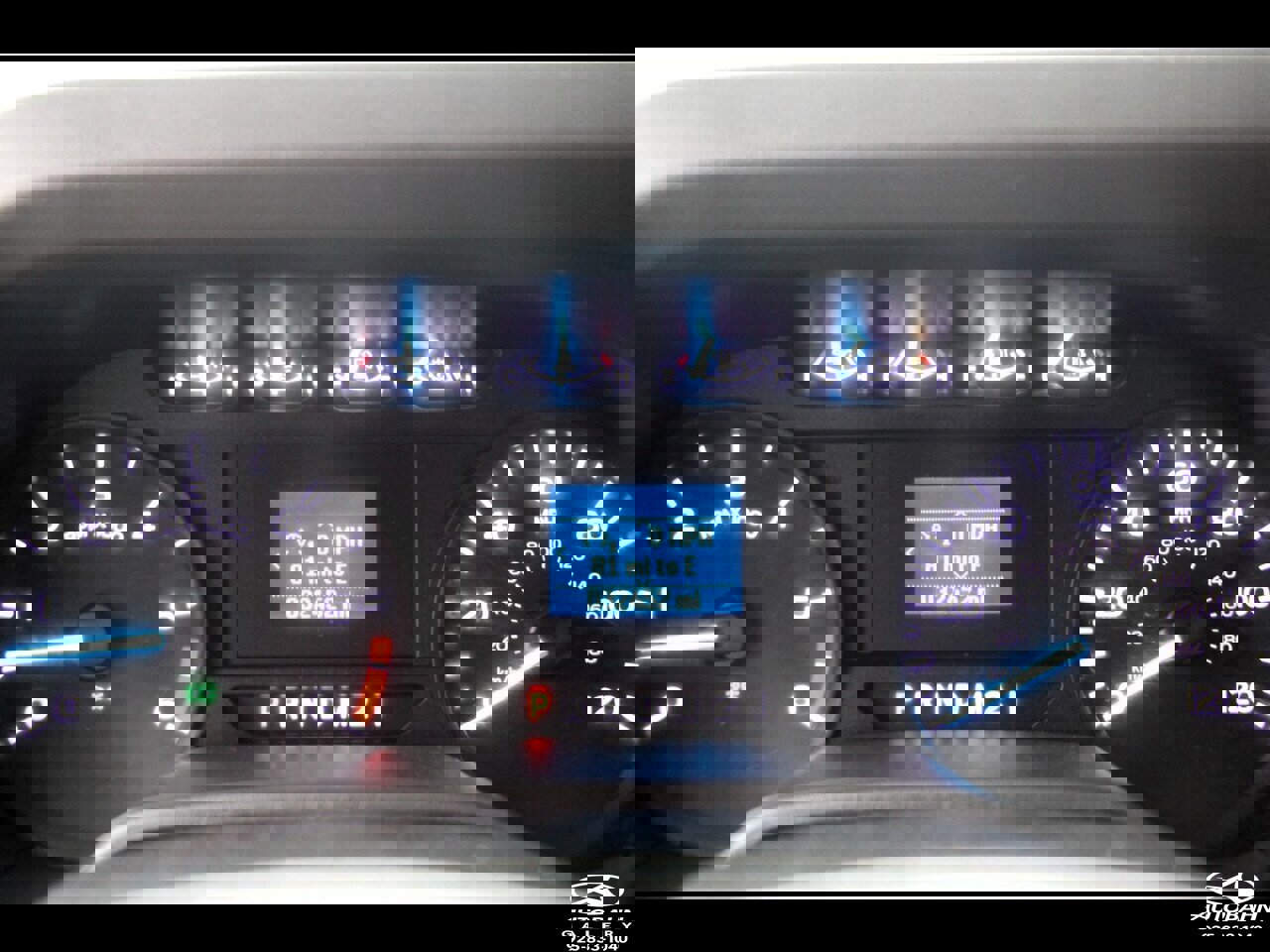 Used 2022 Ford E-450 and Econoline 450 Super Duty w/ Motorhome Prep Package image 20