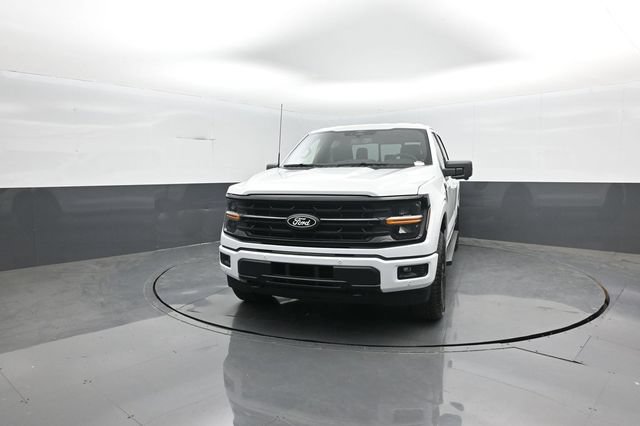 New 2026 Ford F150 XLT w/ Equipment Group 302A MID AWD/4WD image 3