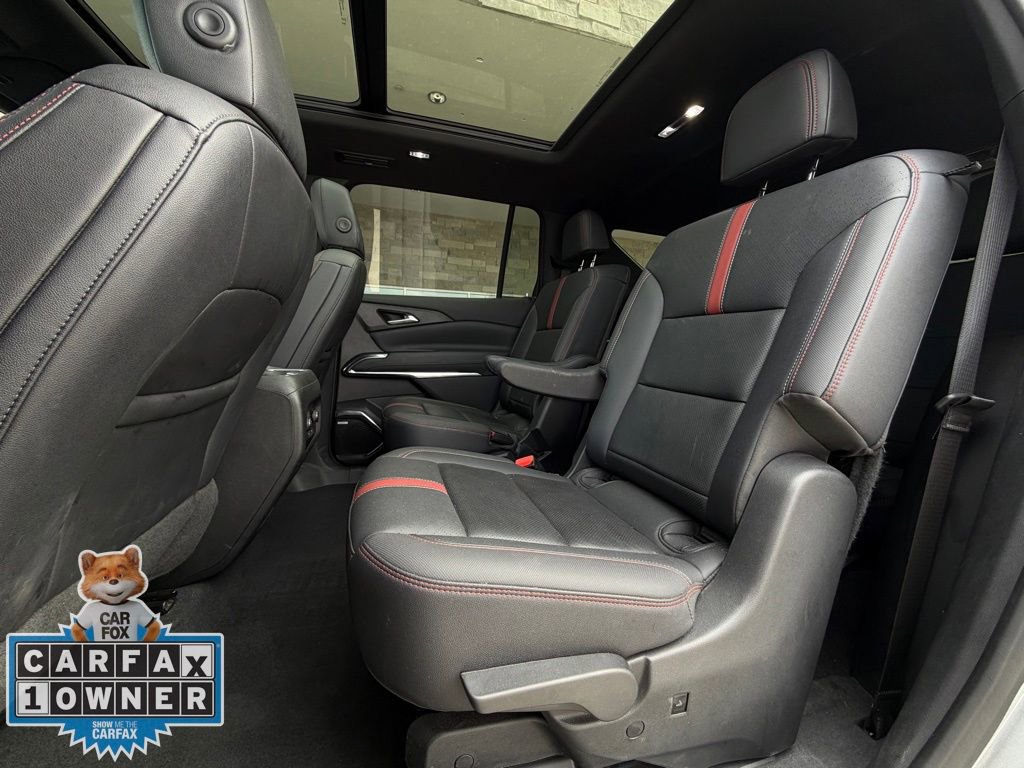 Used 2025 Chevrolet Traverse RS w/ LPO, Floor Liner Package image 25