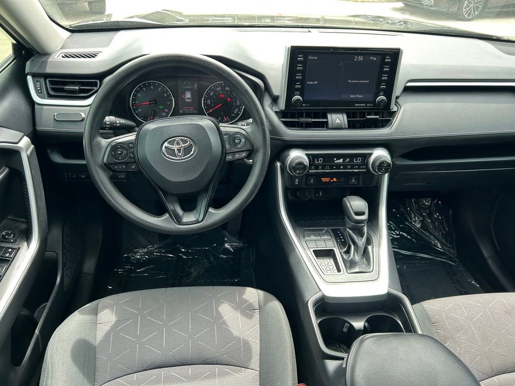 Used 2019 Toyota RAV4 XLE w/ Convenience Package image 17