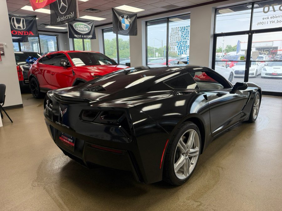 Used 2016 Chevrolet Corvette Stingray Coupe w/ Battery Protection Package RWD image 17