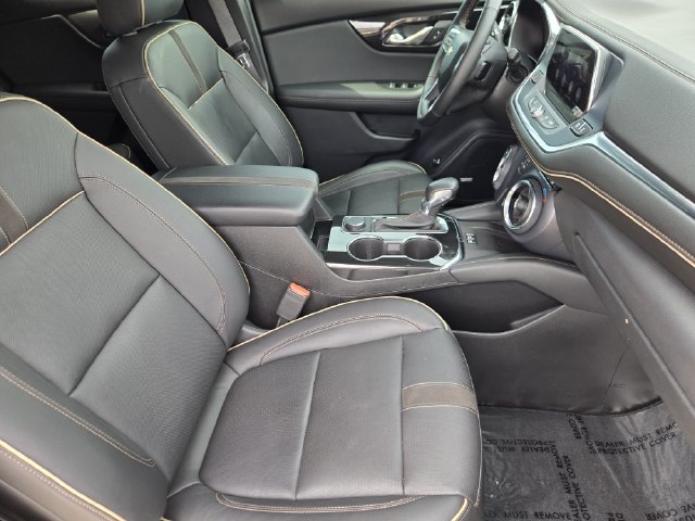 Used 2019 Chevrolet Blazer Premier w/ Driver Confidence II Package FWD image 8