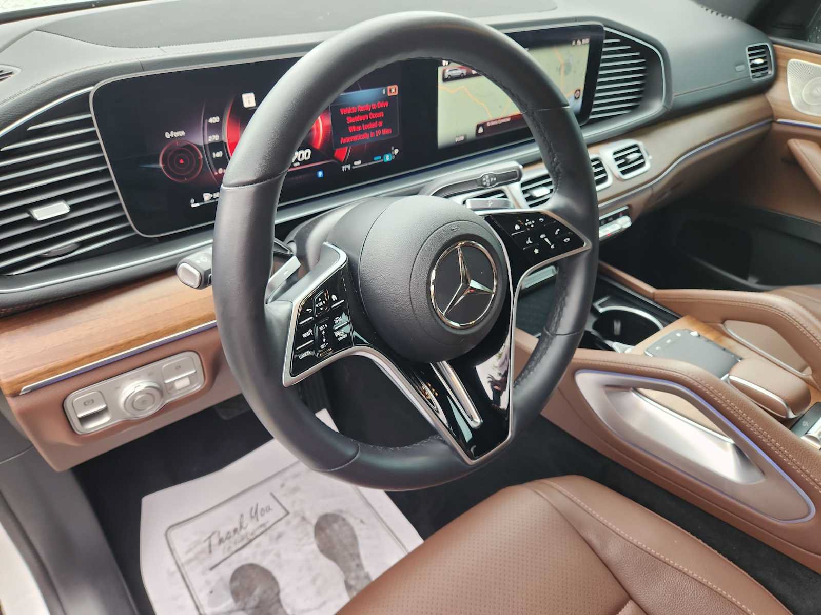 Used 2025 Mercedes-Benz GLS 450 4MATIC image 2