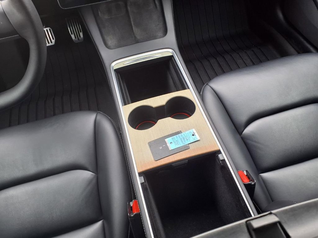 Used 2022 Tesla Model 3 Long Range image 12