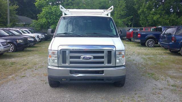 Used 2014 Ford E-250 and Econoline 250 w/ Power Group RWD image 6