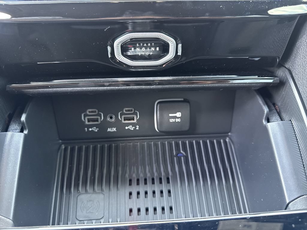 New 2026 Jeep Grand Cherokee Altitude RWD image 22