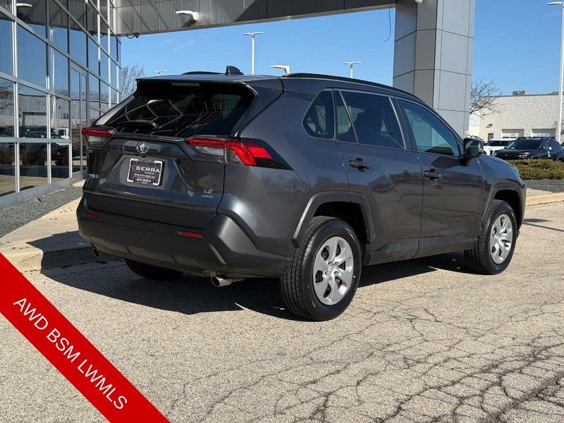 Used 2019 Toyota RAV4 LE w/ All Weather Liner Package AWD/4WD video 3