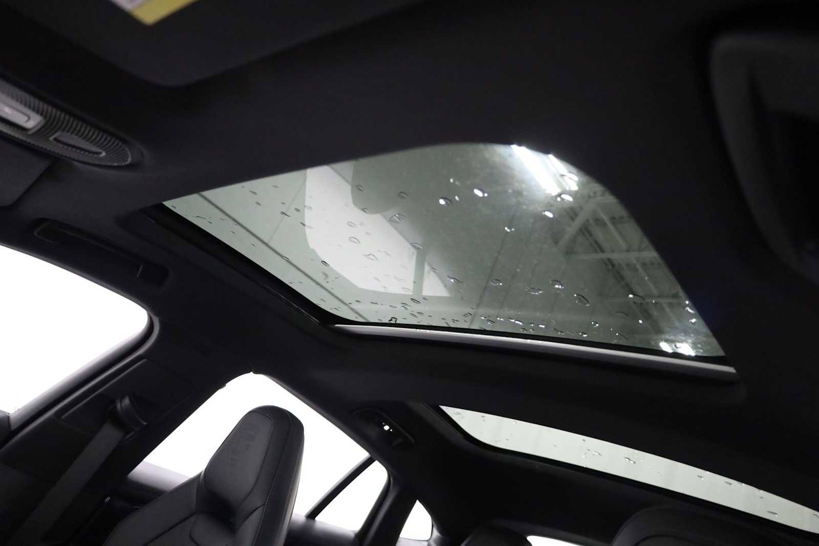 New 2026 Porsche Panamera 4 image 20