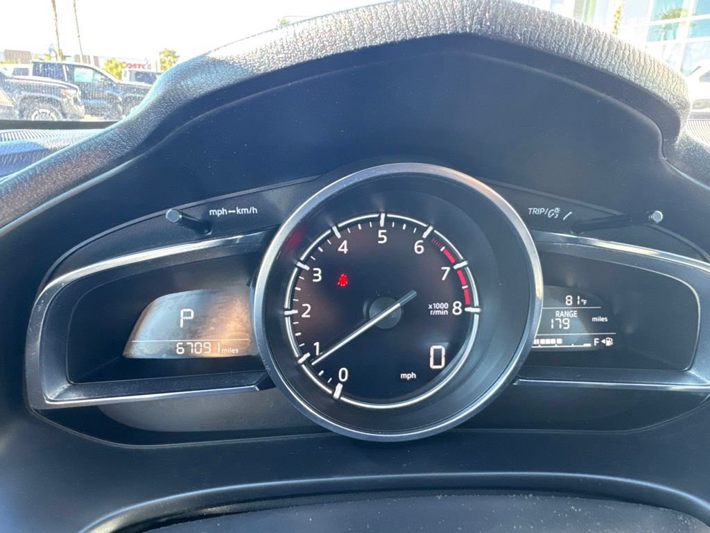 Used 2018 MAZDA MAZDA3 Grand Touring w/ Premium Equipment Package FWD image 11