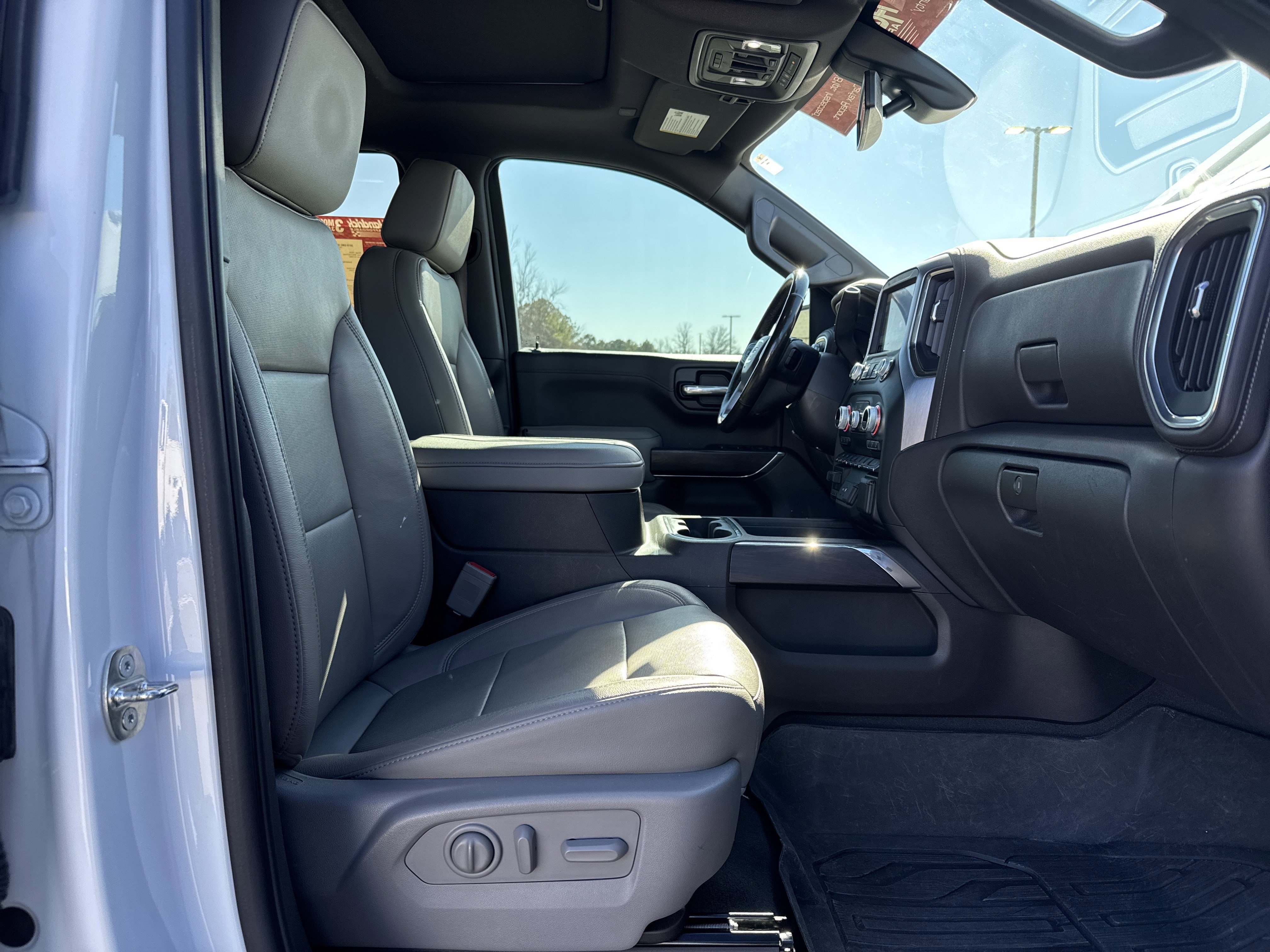 Used 2019 GMC Sierra 1500 SLT w/ SLT Premium Plus Package image 32