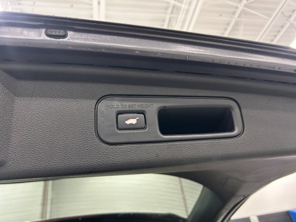 Certified 2025 Honda Odyssey Touring image 25