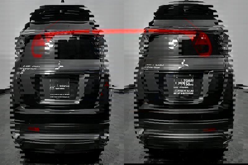 Used 2020 Mitsubishi Eclipse Cross ES image 9