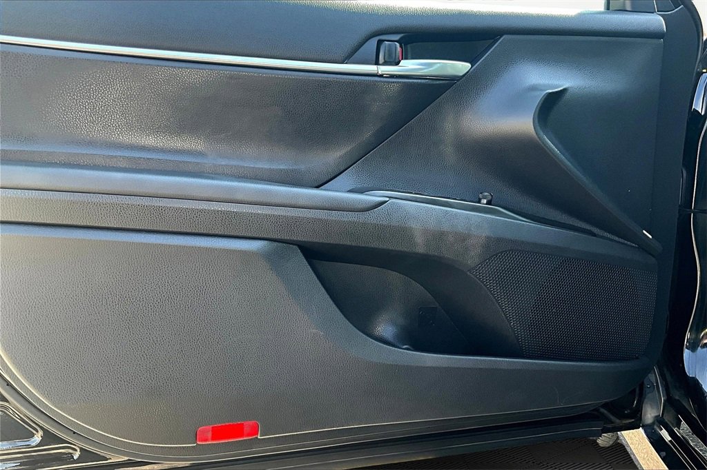 Used 2024 Toyota Camry LE image 22