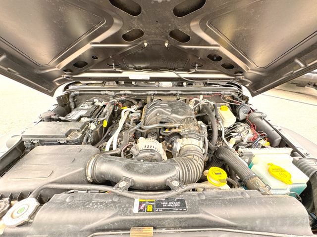 Used 2017 Jeep Wrangler Unlimited Sport w/ Quick Order Package 24S AWD/4WD image 26