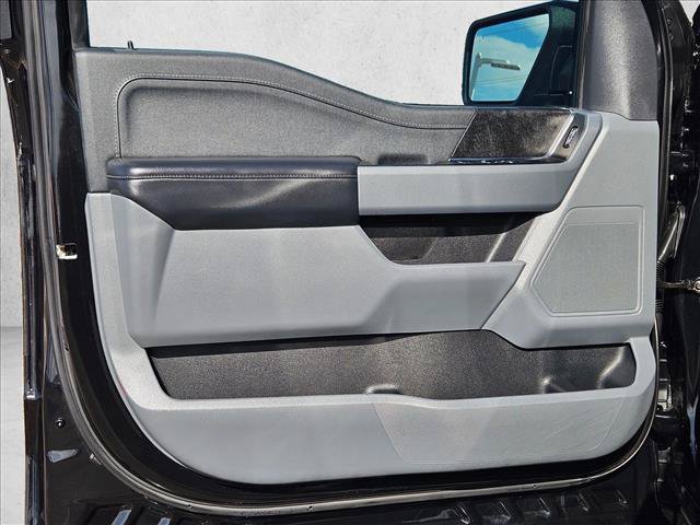 Used 2023 Ford F150 Lightning XLT AWD/4WD image 10
