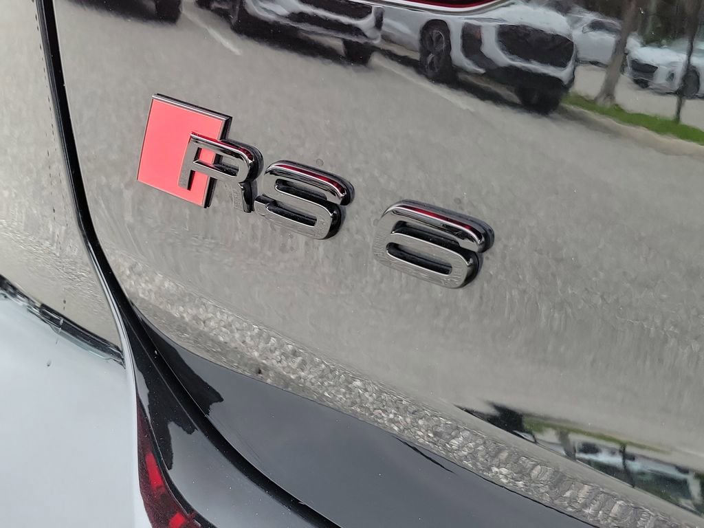 Used 2024 Audi RS 6 performance image 5