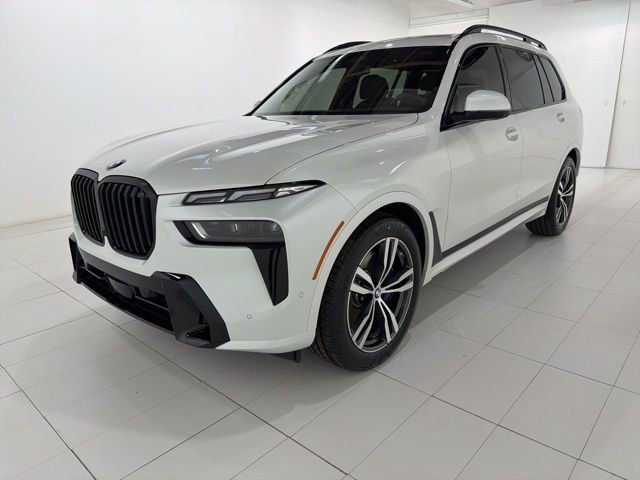 Certified 2023 BMW X7 xDrive40i w/ M Sport Package image 1