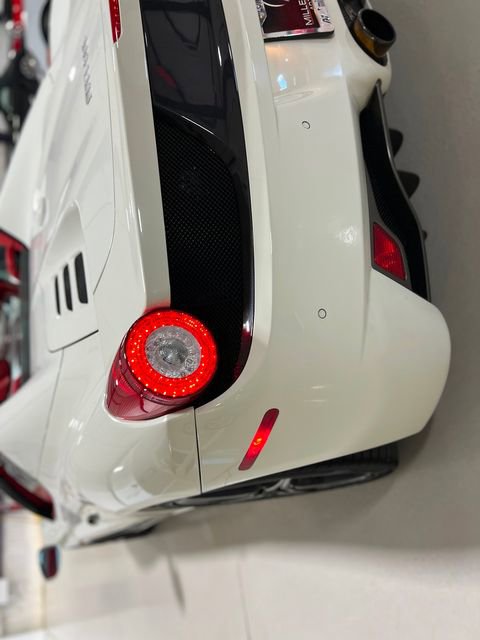 Used 2013 Ferrari 458 Spider image 36